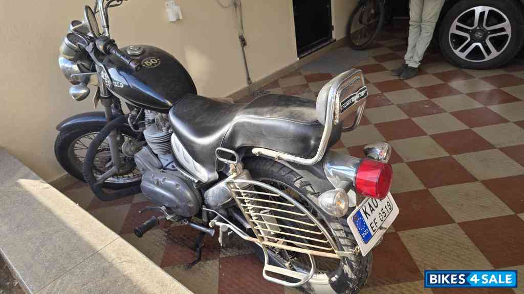 Royal Enfield Thunderbird
