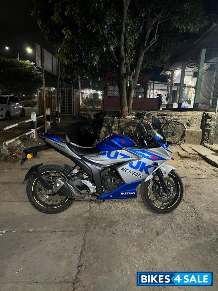 Suzuki Gixxer SF 250 BS6