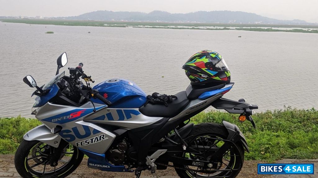 Suzuki Gixxer SF 250 BS6