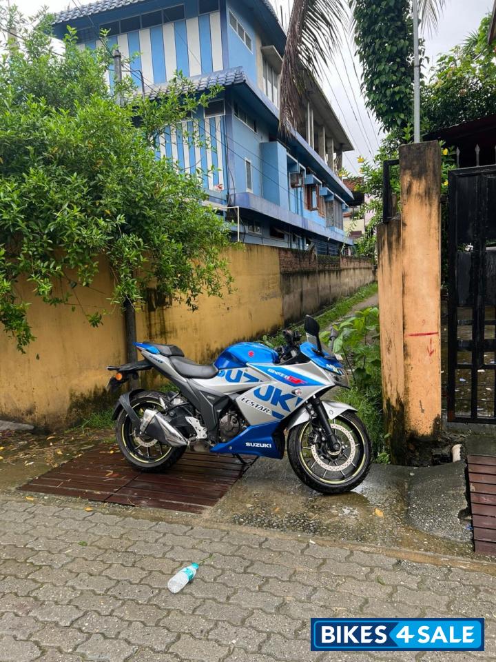 Suzuki Gixxer SF 250 BS6