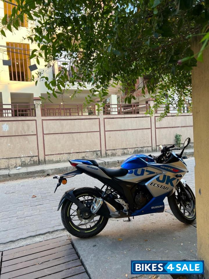 Suzuki Gixxer SF 250 BS6