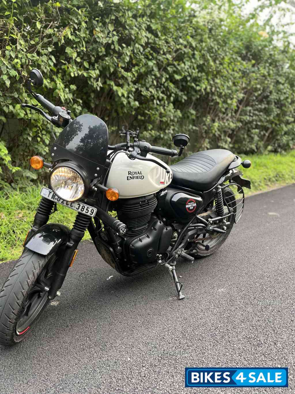 Royal Enfield Hunter 350 Metro