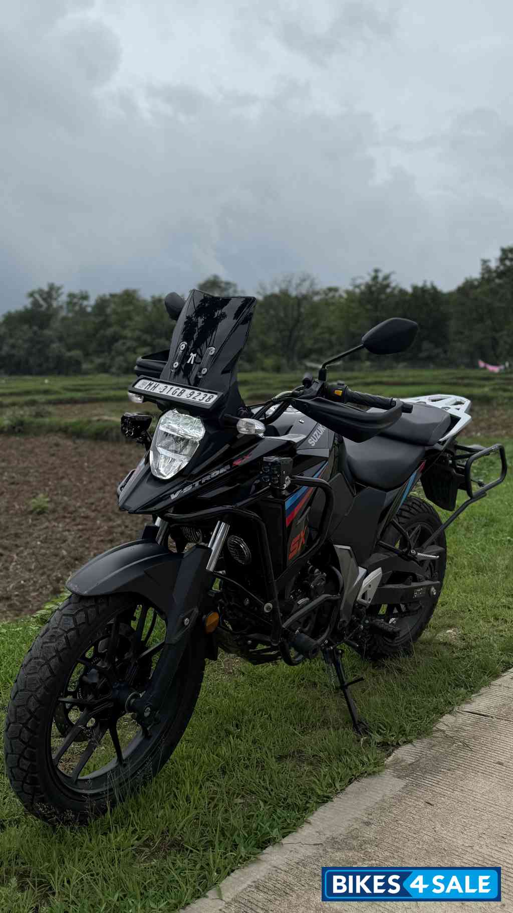 Suzuki V-Strom SX 2025
