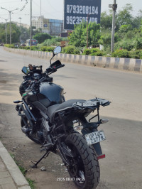 Black Kawasaki Versys ABS