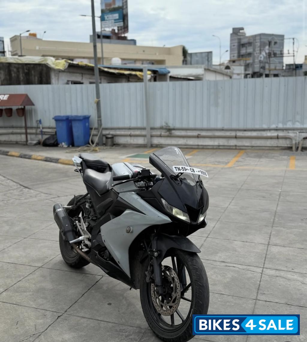 Yamaha YZF R15 V3