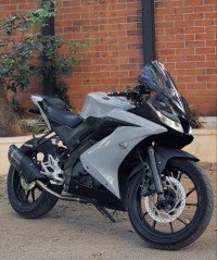 Yamaha YZF R15 V3