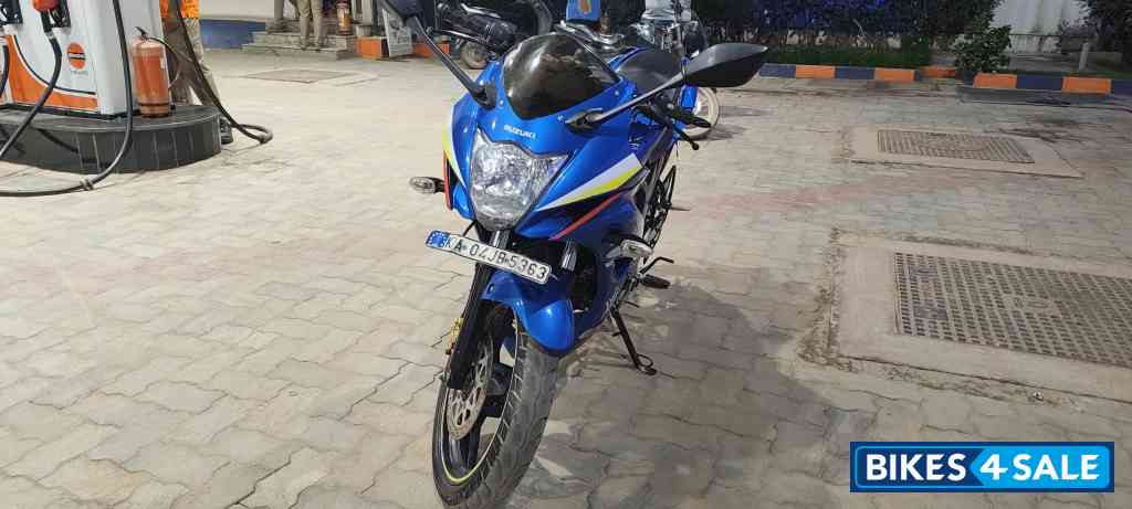 Suzuki Gixxer SF Moto GP