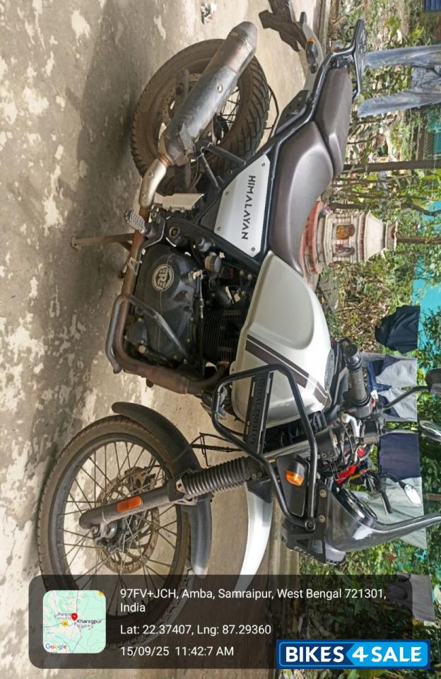Silver Grey Royal Enfield Himalayan BS VI