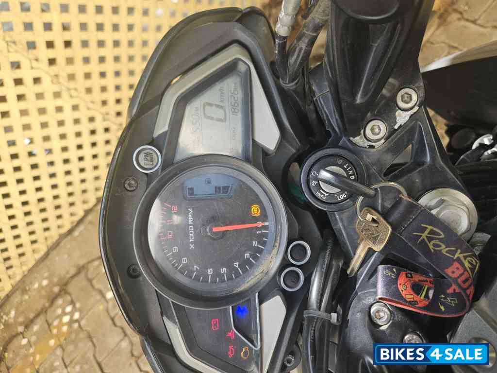 Pewter Grey Bajaj Pulsar NS200
