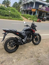 Black Suzuki V-Strom 250