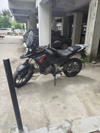 Black Suzuki V-Strom 250