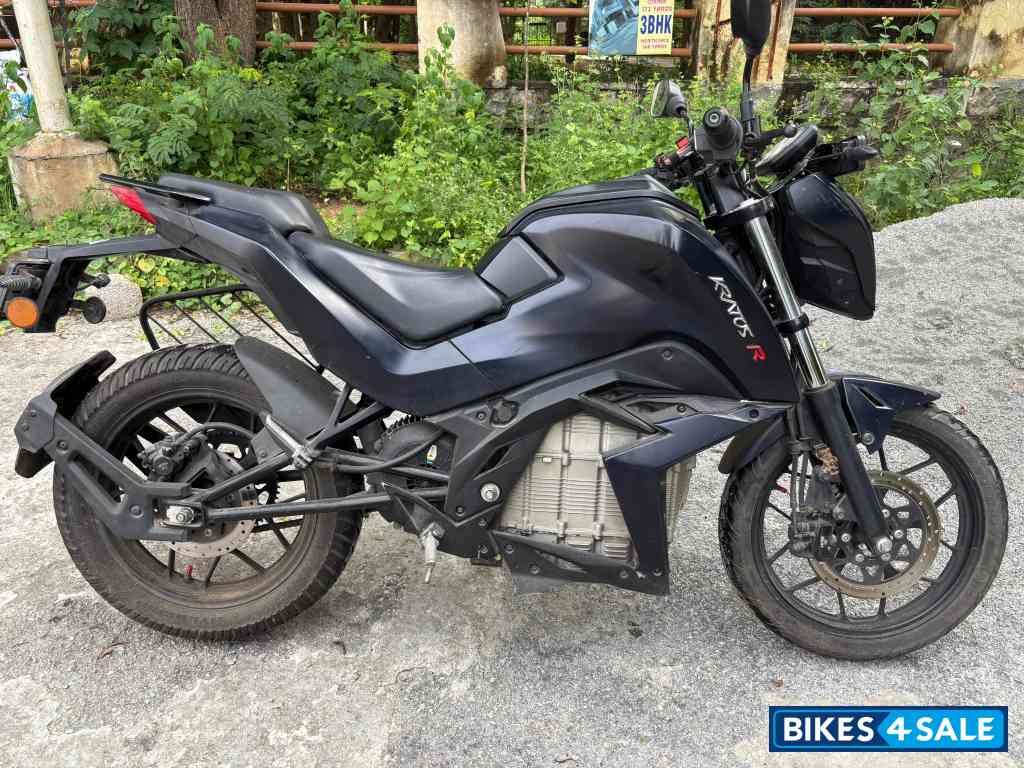 Magic Black Tork Kratos R Magic Black Tork Kratos R