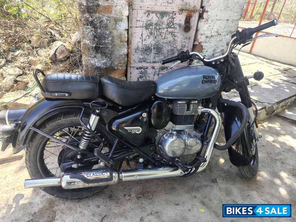 Royal Enfield Classic 350 2021