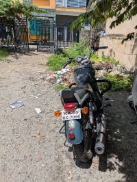 Green Royal Enfield Thunderbird 350