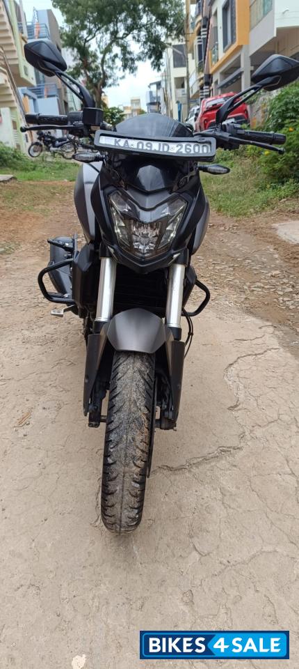 Grey Bajaj Dominar 250