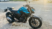 Yamaha FZ25