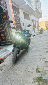 Yamaha FZ25