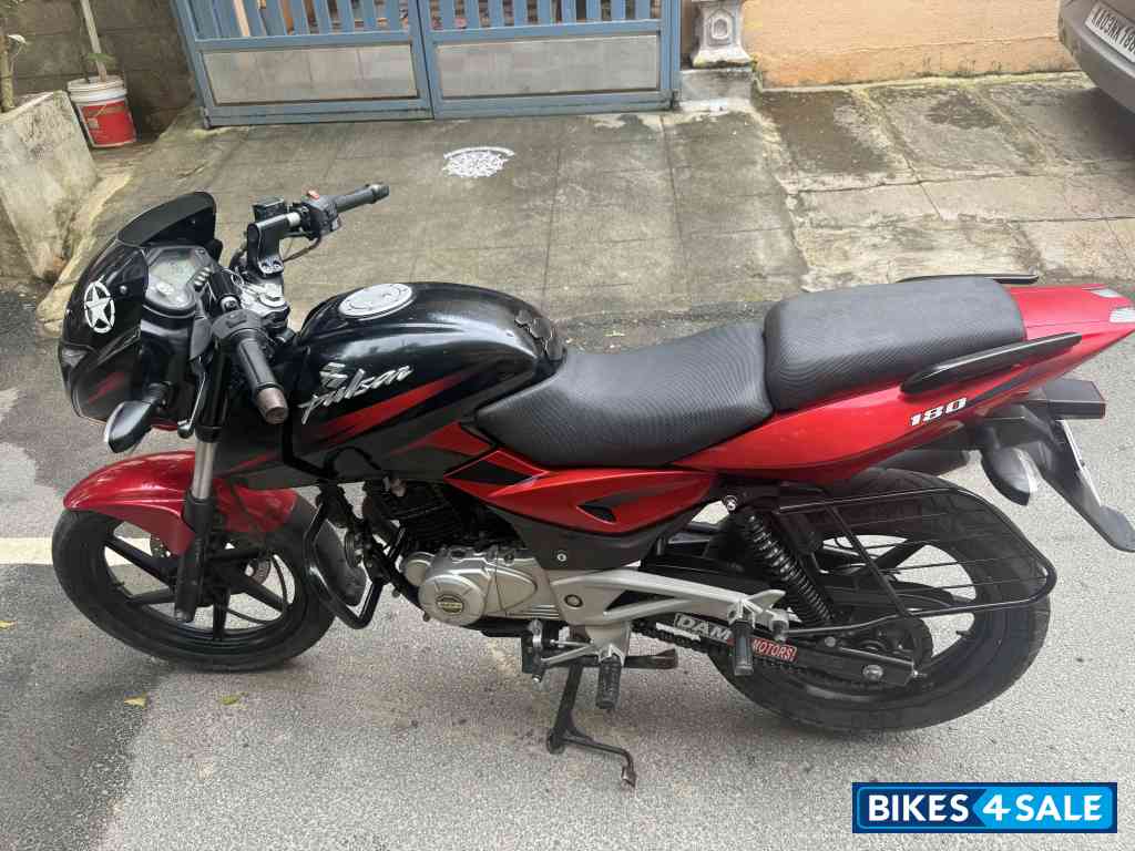 Bajaj Pulsar 180 Bajaj Pulsar 180