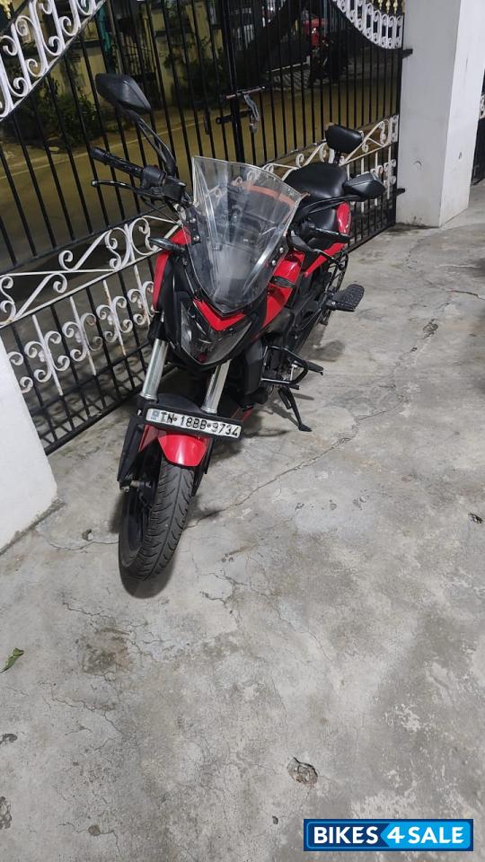 Red Bajaj Dominar 250