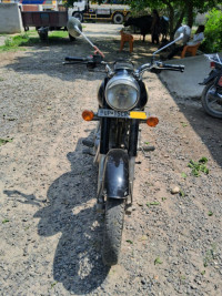 Black Royal Enfield Classic 350