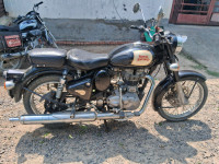 Black Royal Enfield Classic 350