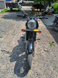 Black Royal Enfield Classic 350