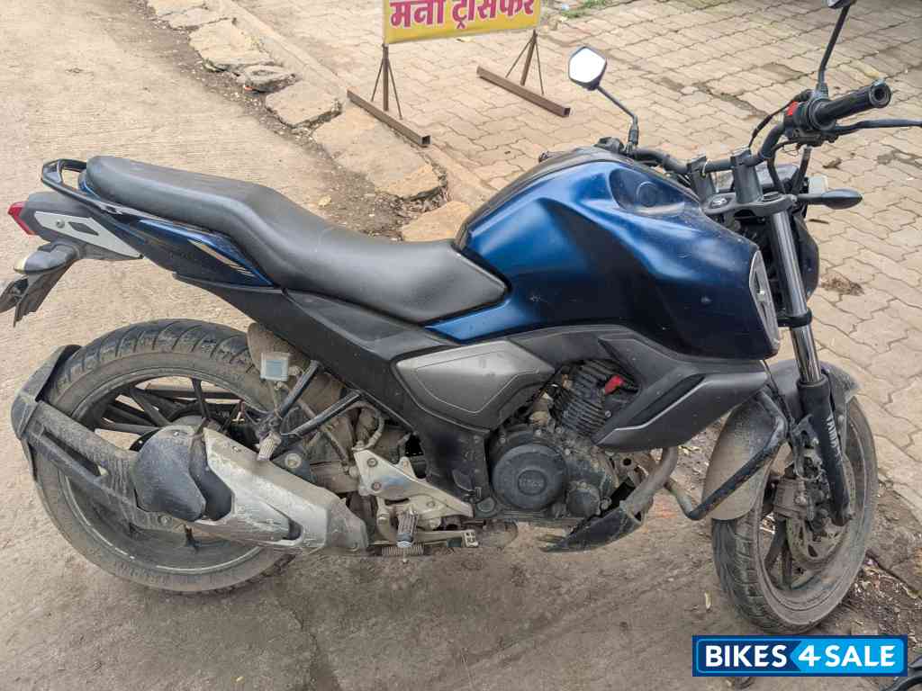 Yamaha FZ FI V3 BS6