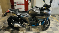 Blue Yamaha Fazer 25