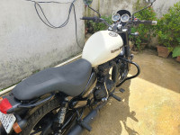 White Royal Enfield Thunderbird X 350
