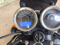 White Royal Enfield Thunderbird X 350