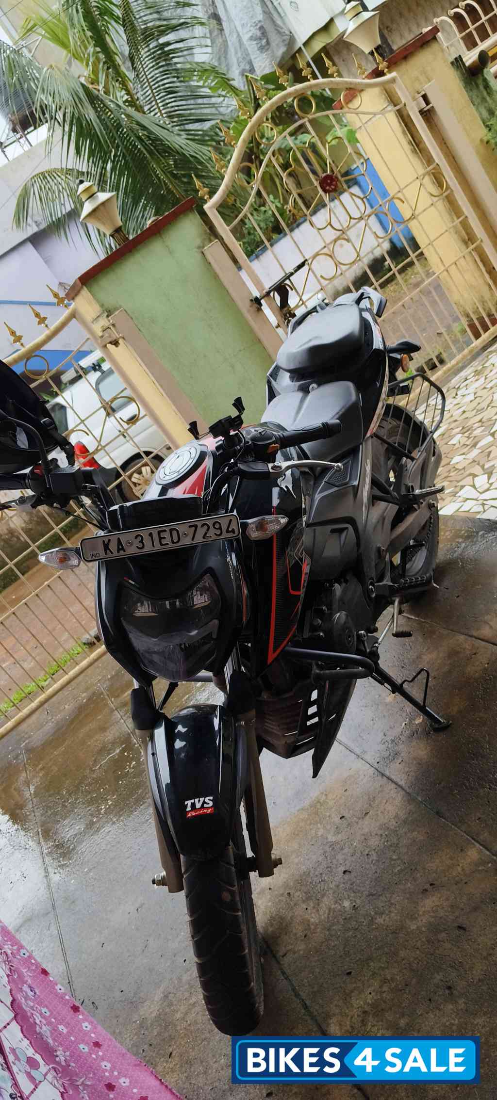 TVS Apache RTR 200 4V 2022