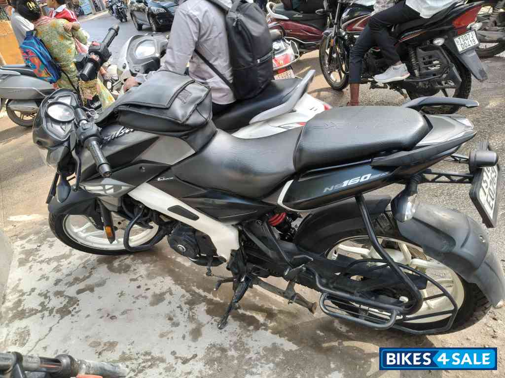Bajaj Pulsar NS 160