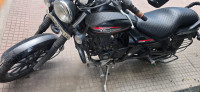 Bajaj Avenger Street 220