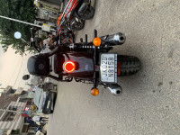 Black Royal Enfield Super Meteor 650