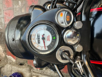 Royal Enfield Classic Stealth Black