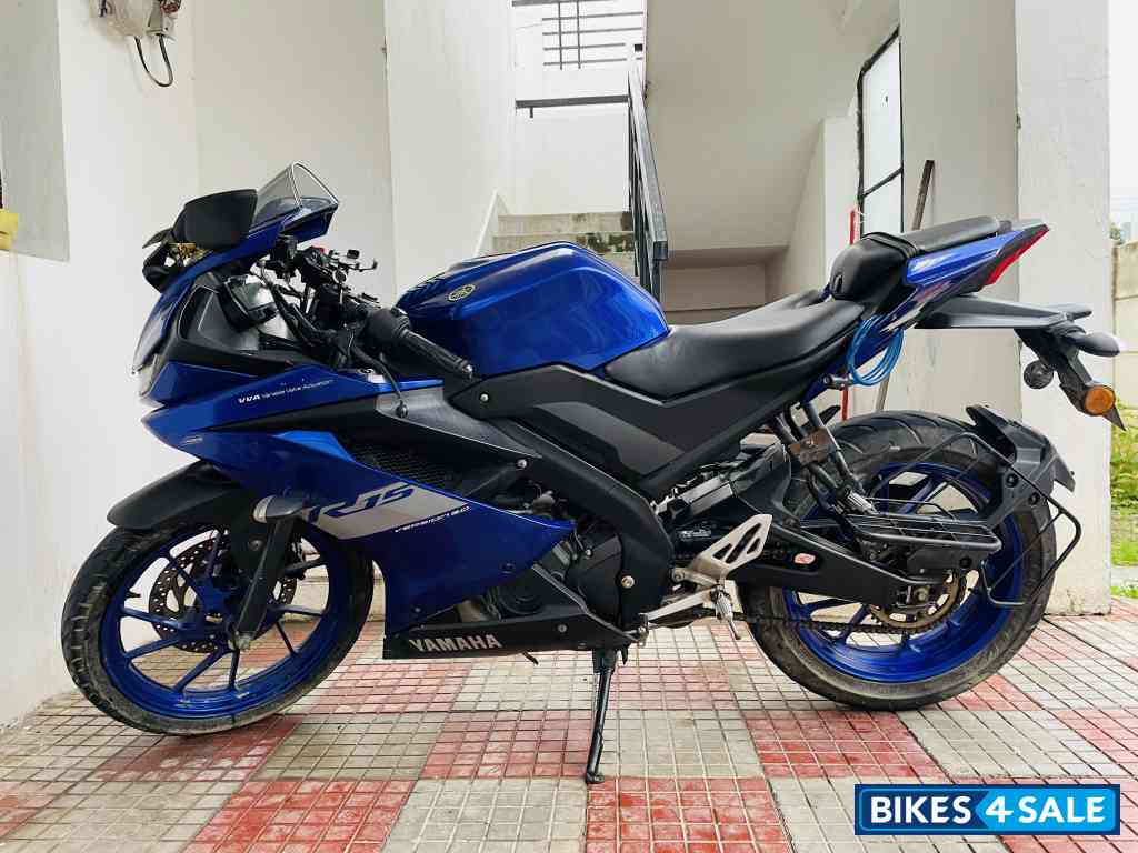 Yamaha YZF R15 V3