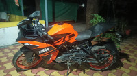 Orange KTM RC 125 2020