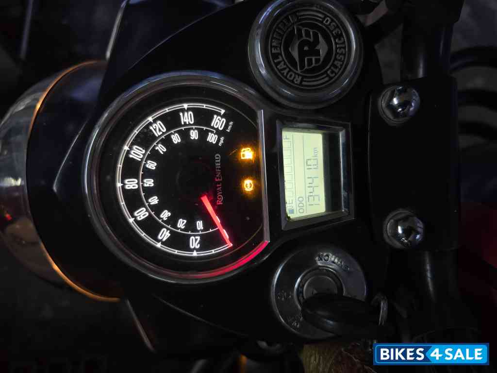 Stealth Black Royal Enfield Classic 350 Dual Channel BS6