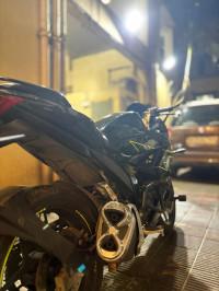Glass Sparkle Black Suzuki Gixxer SF