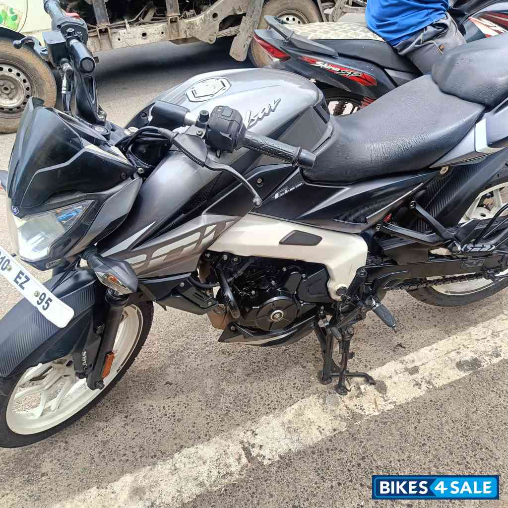 White & Grey Bajaj Pulsar NS 200 BS6