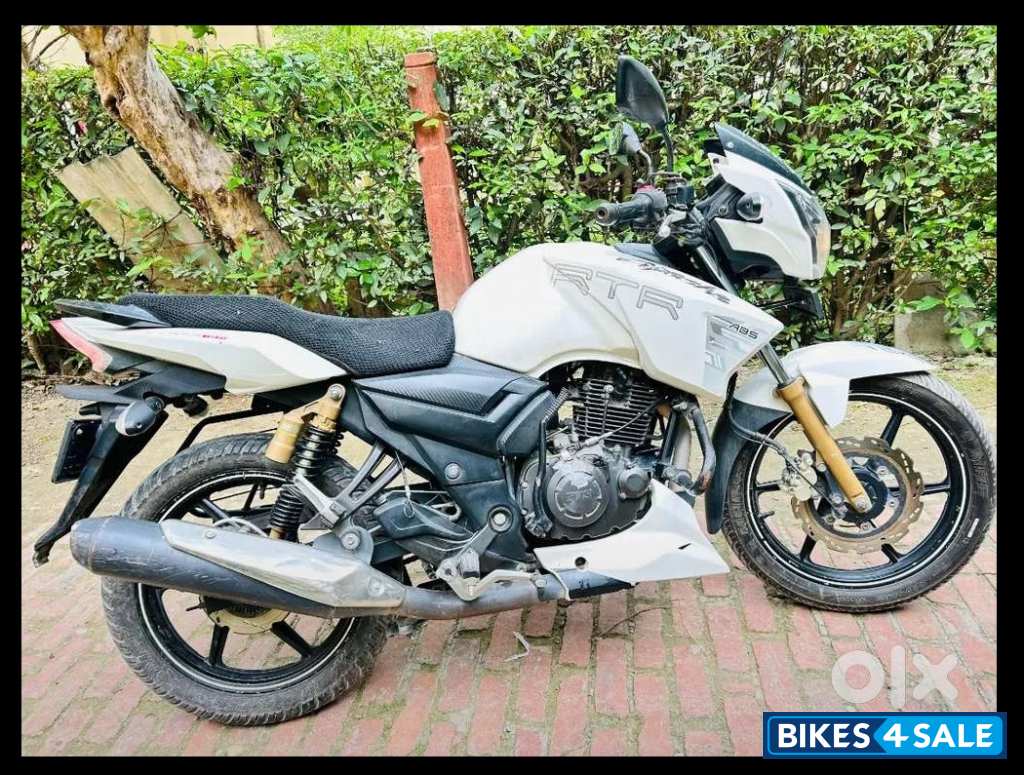 Pearl White TVS Apache RTR 180 ABS