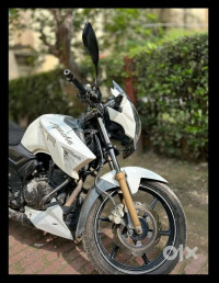 Pearl White TVS Apache RTR 180 ABS
