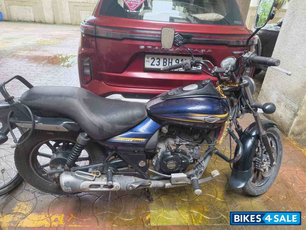 Bajaj Avenger Street 150