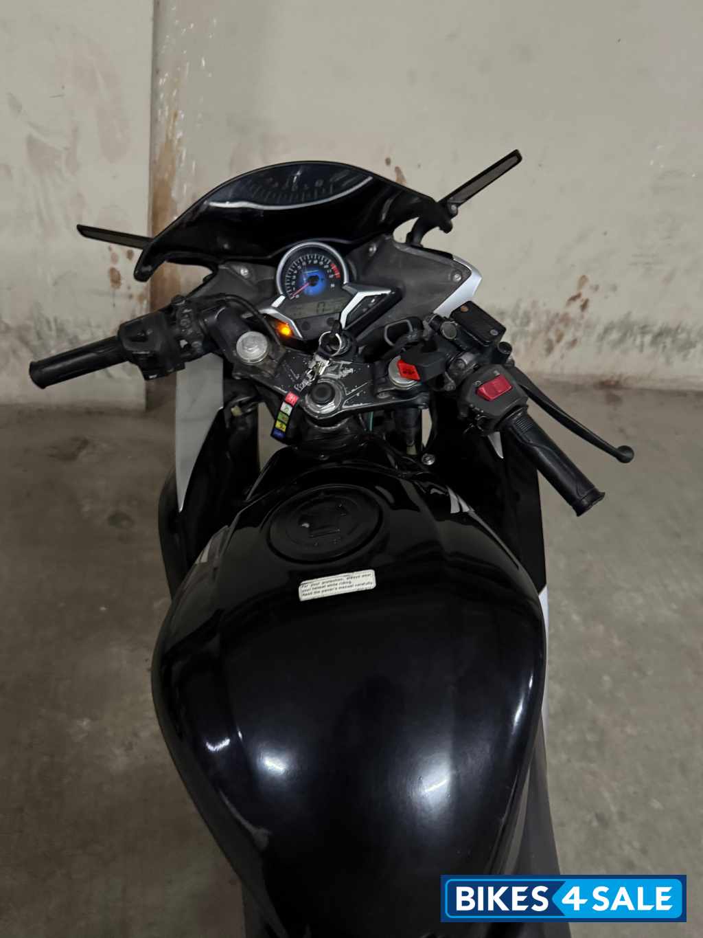 Black Honda CBR 250R