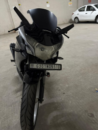 Black Honda CBR 250R