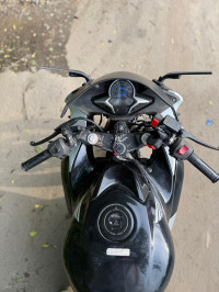 Black Honda CBR 250R