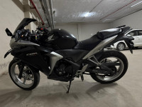Black Honda CBR 250R