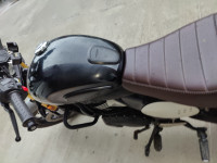 Triumph Scrambler 400 X