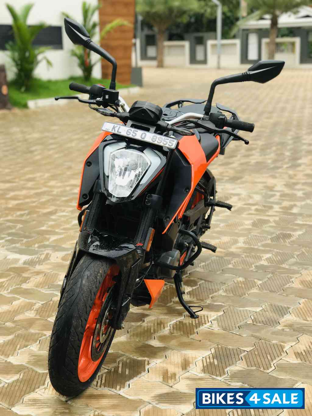 KTM Duke 200