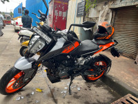 KTM Duke 200